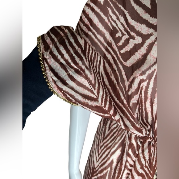 True Destination Challis Printed Long Beach Cover Up - Picture 5 of 14